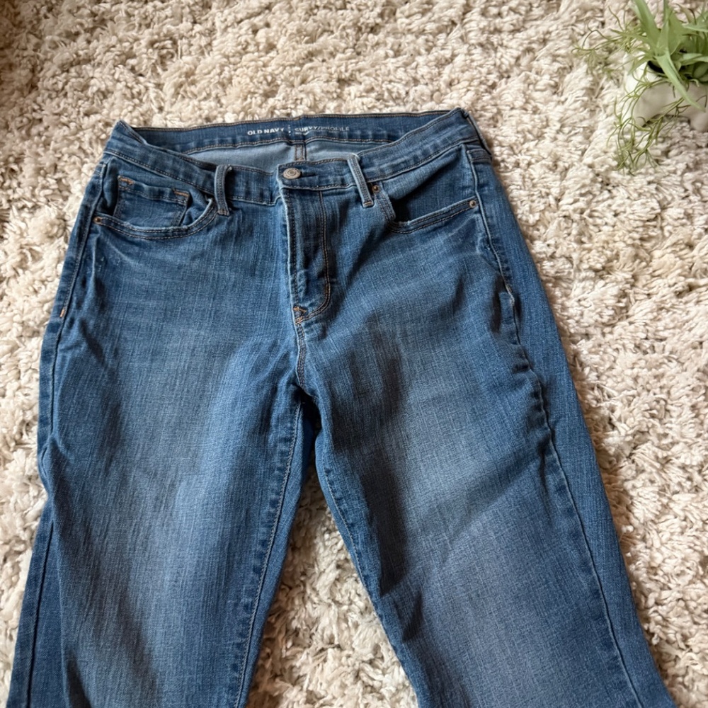 Classic Old Navy Women's Classic Boot Cut Jeans in Denim Blue cut jeans by Old N - Picture 2 of 6